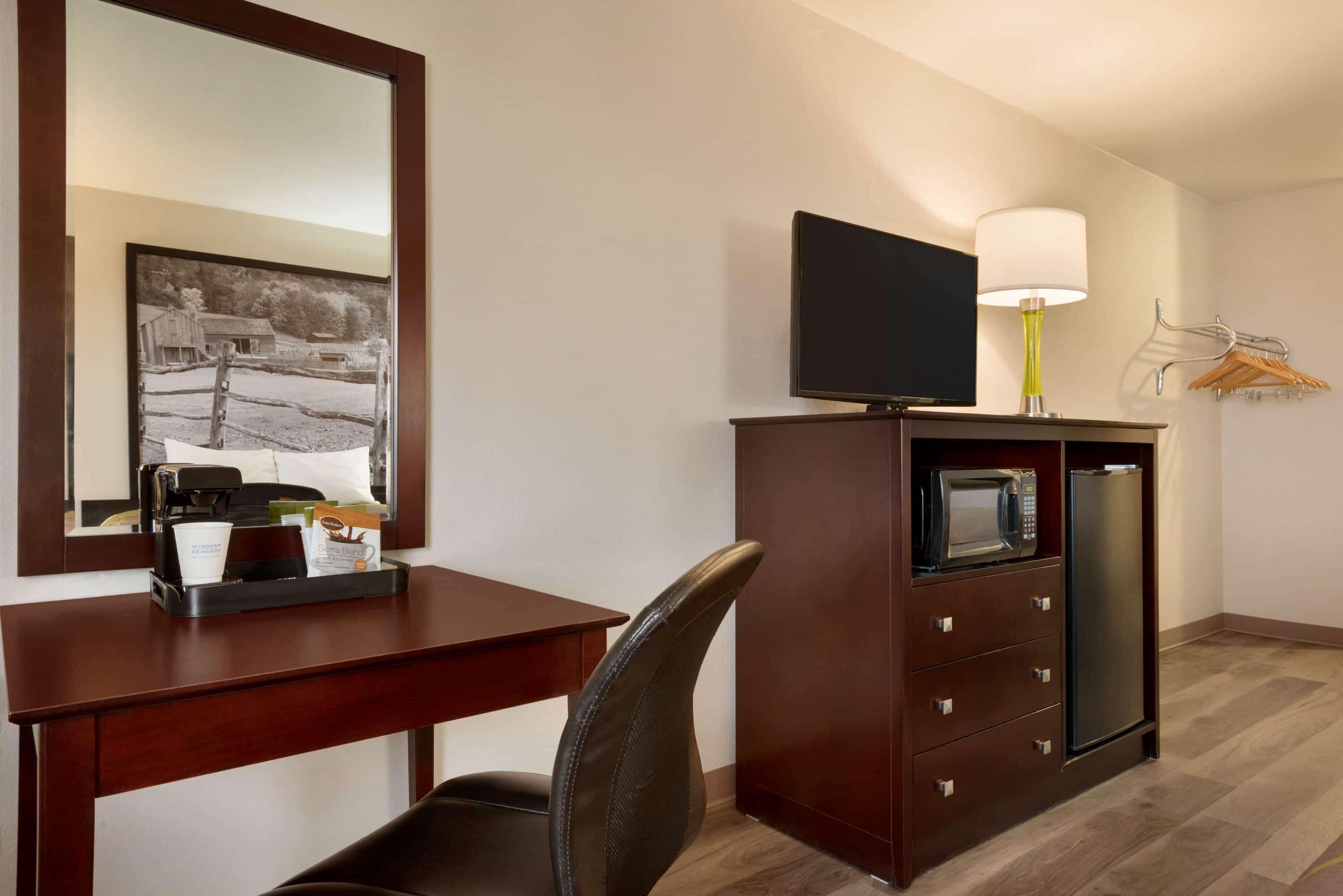 Super 8 By Wyndham Bethany Mo Extérieur photo